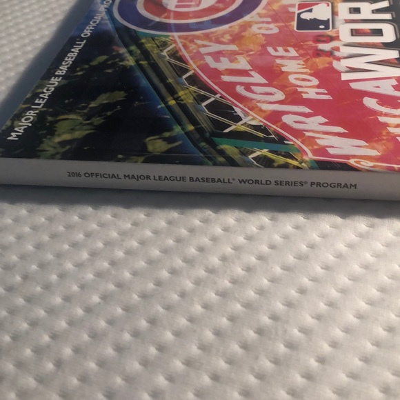 OFFICIAL CHICAGO CUBS 2016 WORLD SERIES PROGRAM - Picture 3 of 3
